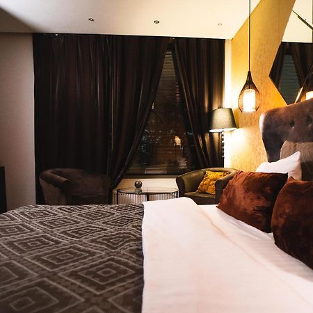 Apartments With Jaccuzi Вильнюс Экстерьер фото