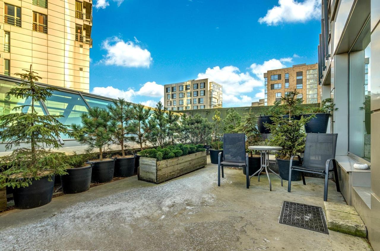 Apartments With Jaccuzi Вильнюс Экстерьер фото