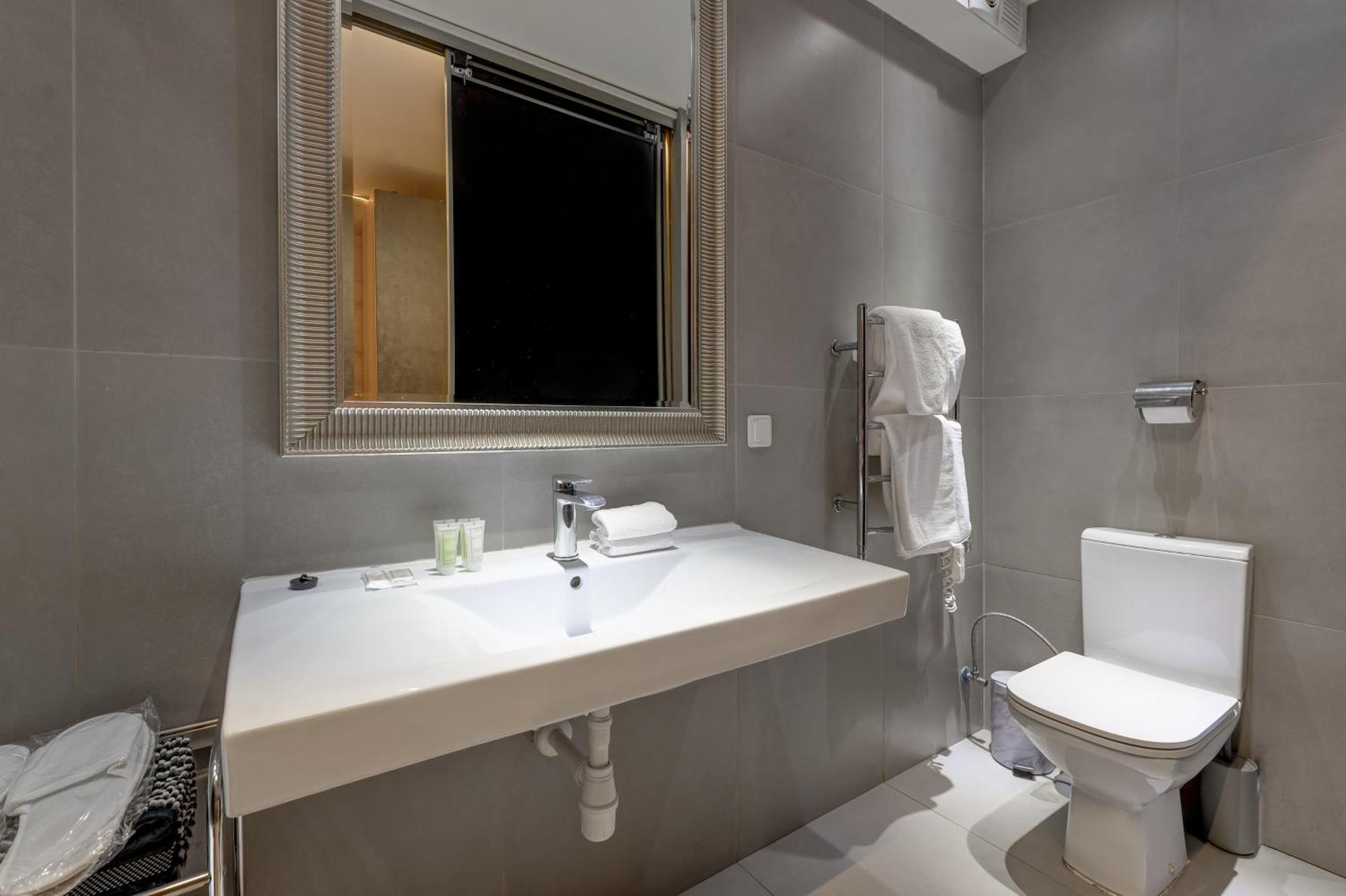 Apartments With Jaccuzi Вильнюс Экстерьер фото